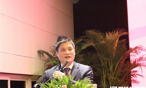 在"第六届（2014）中国智慧城市发展年会"上，北国脉互联智慧城市研究中心主任杨冰之发表了"十三五智慧城市发展前瞻与顶层设计"的重要演讲。