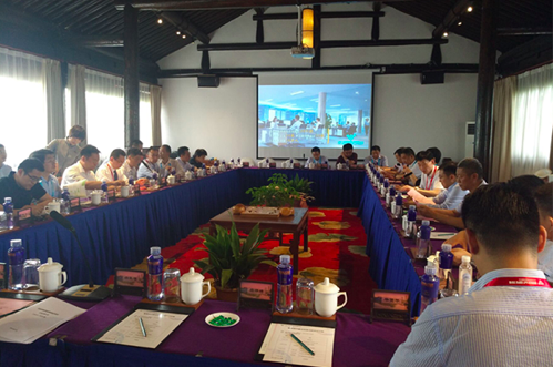 国脉董事长杨冰之出席2018无锡智慧城市尚贤河群贤会 国脉董事长杨冰之出席2018无锡智慧城市尚贤河群贤会