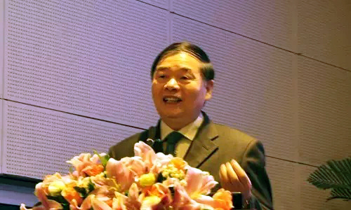 中国信息化百人会学术委员会主席杨学山出席"2015中国智慧城市发展年会"并演讲